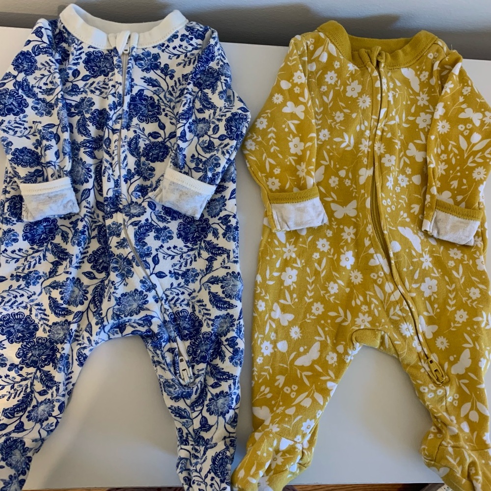 Newborn (up to 7lbs) Double Zipper Footed Pajamas